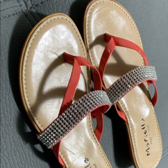 Coral and rhinestone detailed thong sandals - Picture 4 of 7